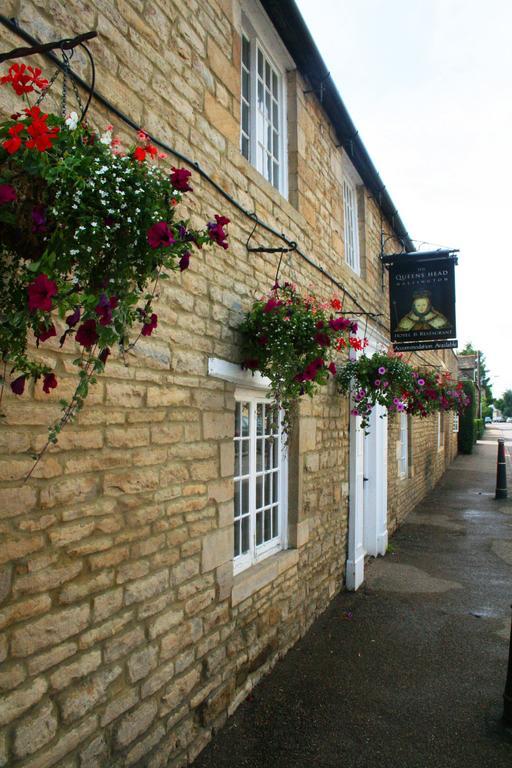 Queens Head Inn Nassington Esterno foto